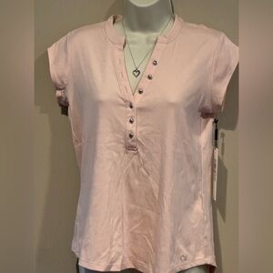 Brand new!! Women’s top w/ tags